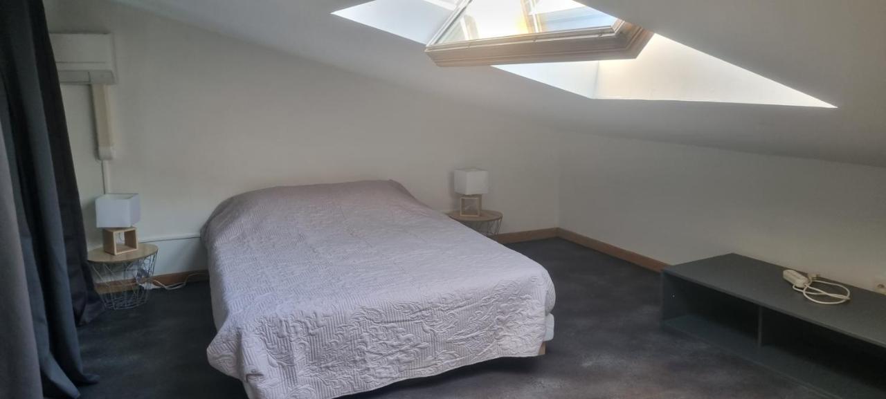 Aux Creissauds Apartment โอบาญ ภายนอก รูปภาพ